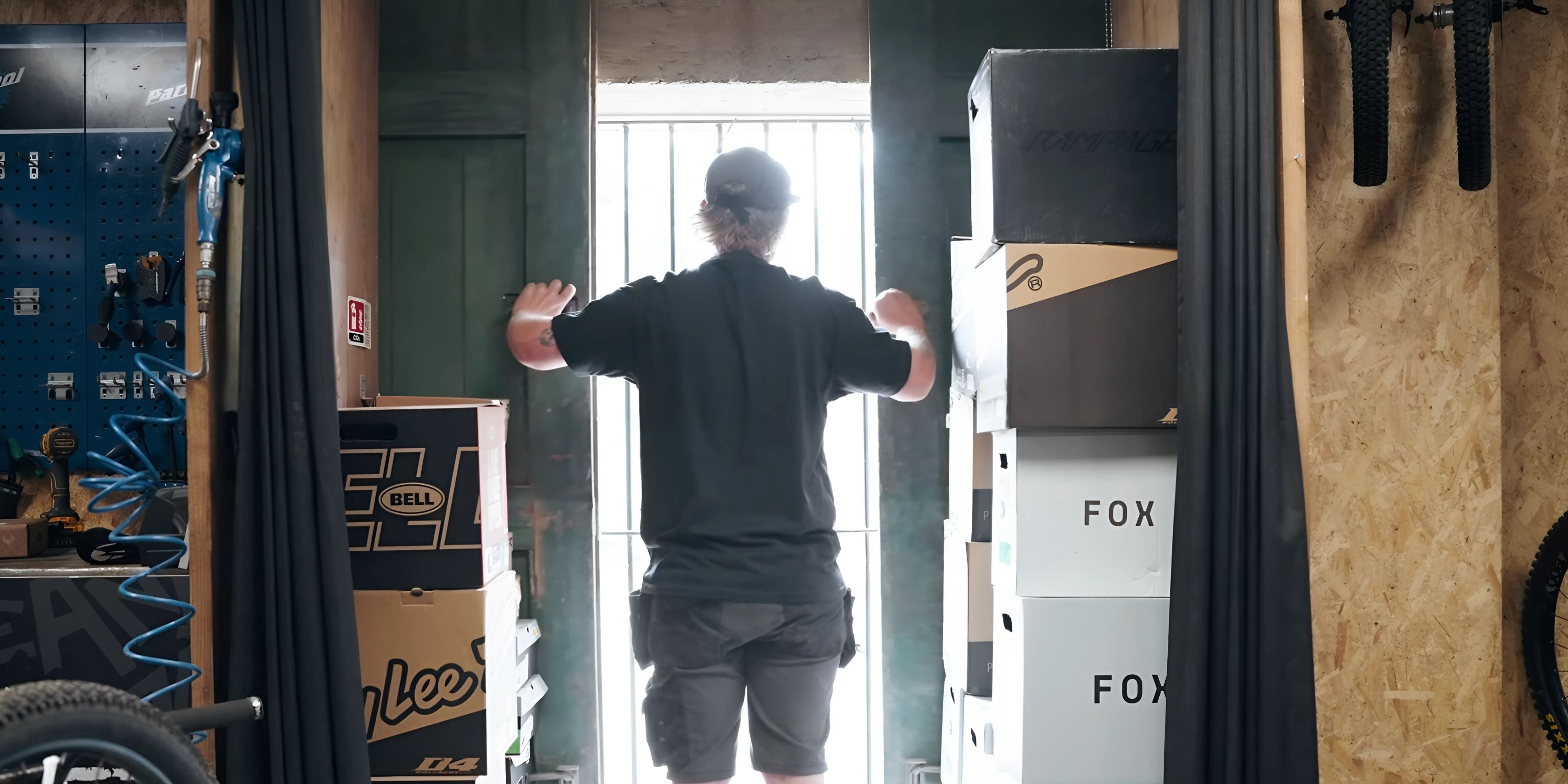 The Rituals of a Bike Mechanic - Behind the Workshop Door at Flyup 417