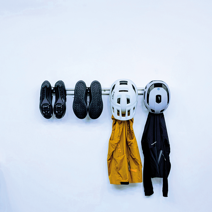LodeStar Helmet & Shoe Set in use